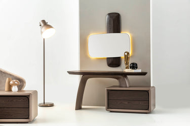 Harmony Make-up Table 